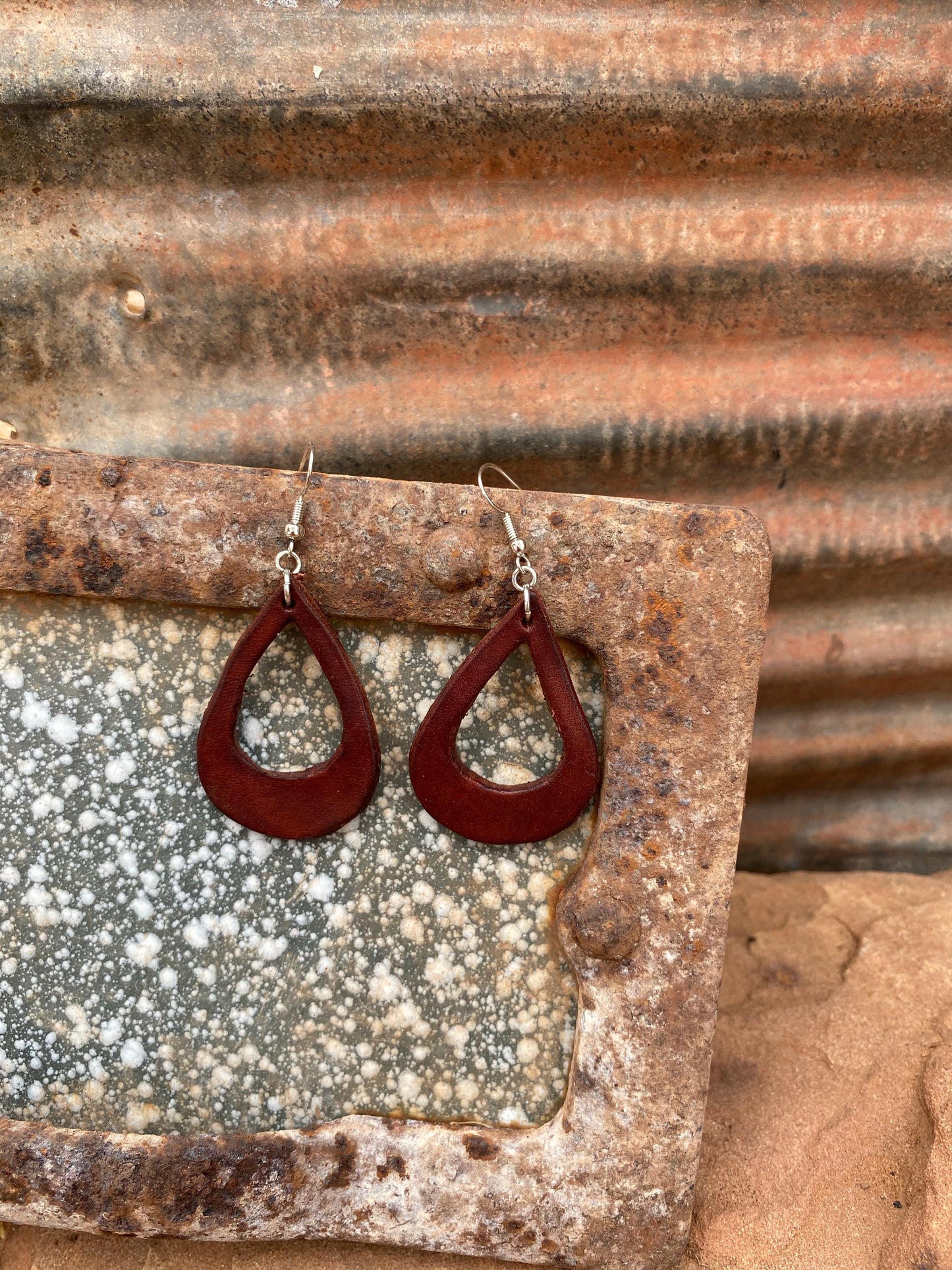 Simple Teardrop Earrings
