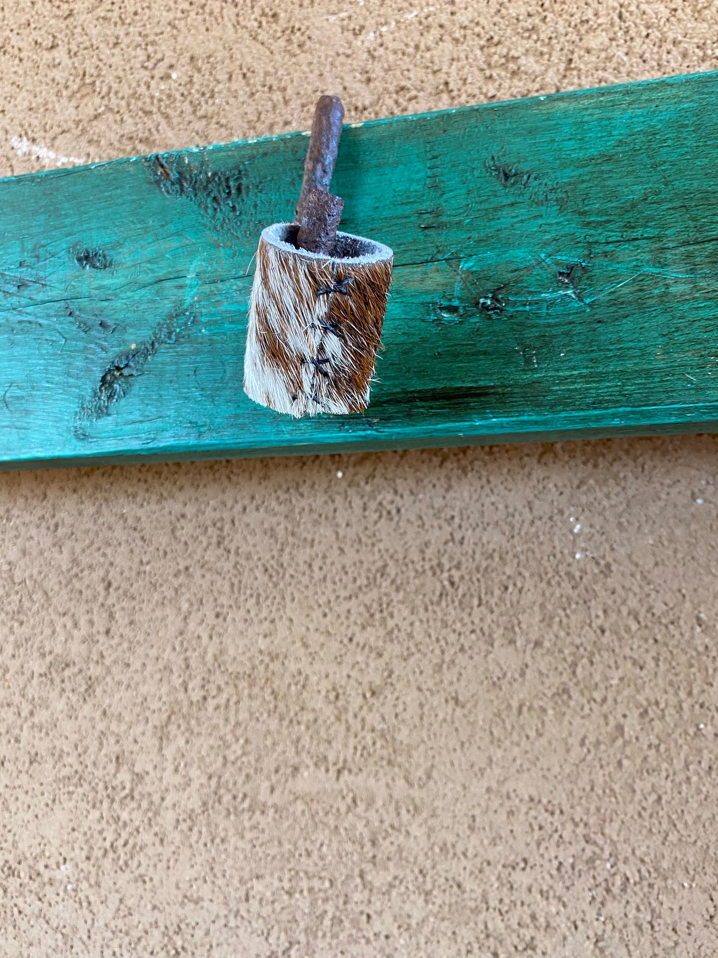 Cowhide Wildrag Slides