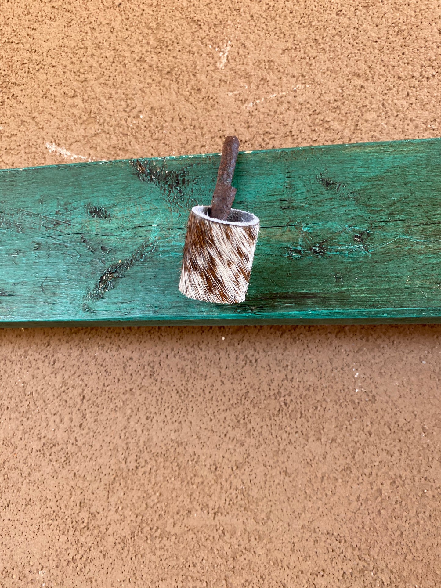 Cowhide Wildrag Slides