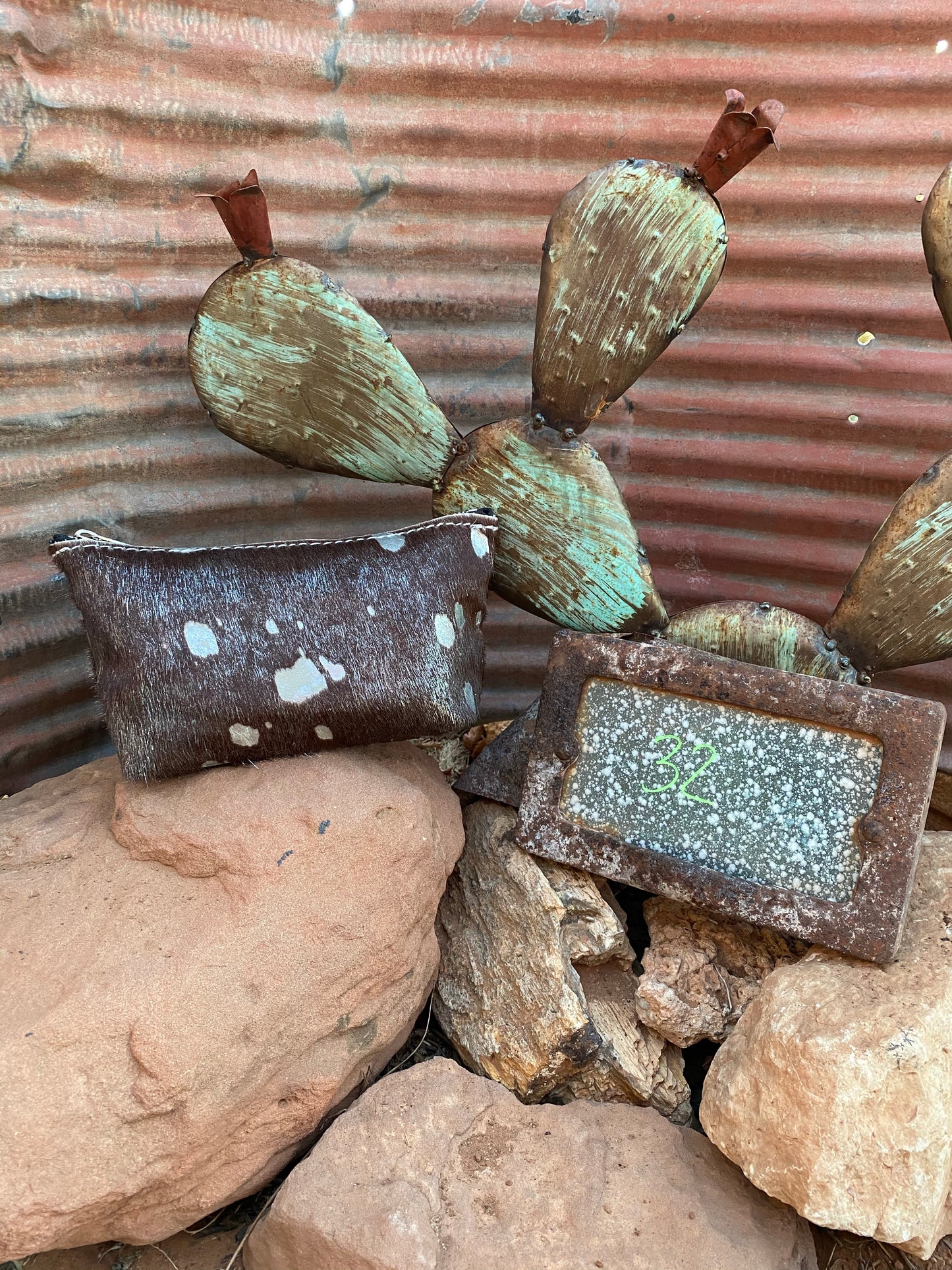 Cowhide Wipe Cover #32