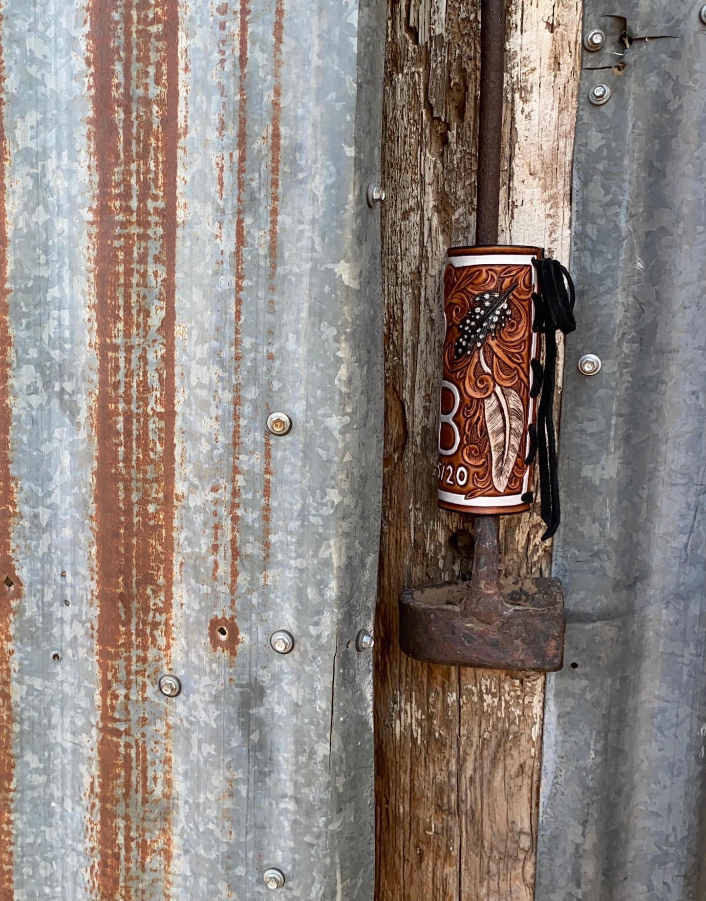 Tooled Bouquet Wrap