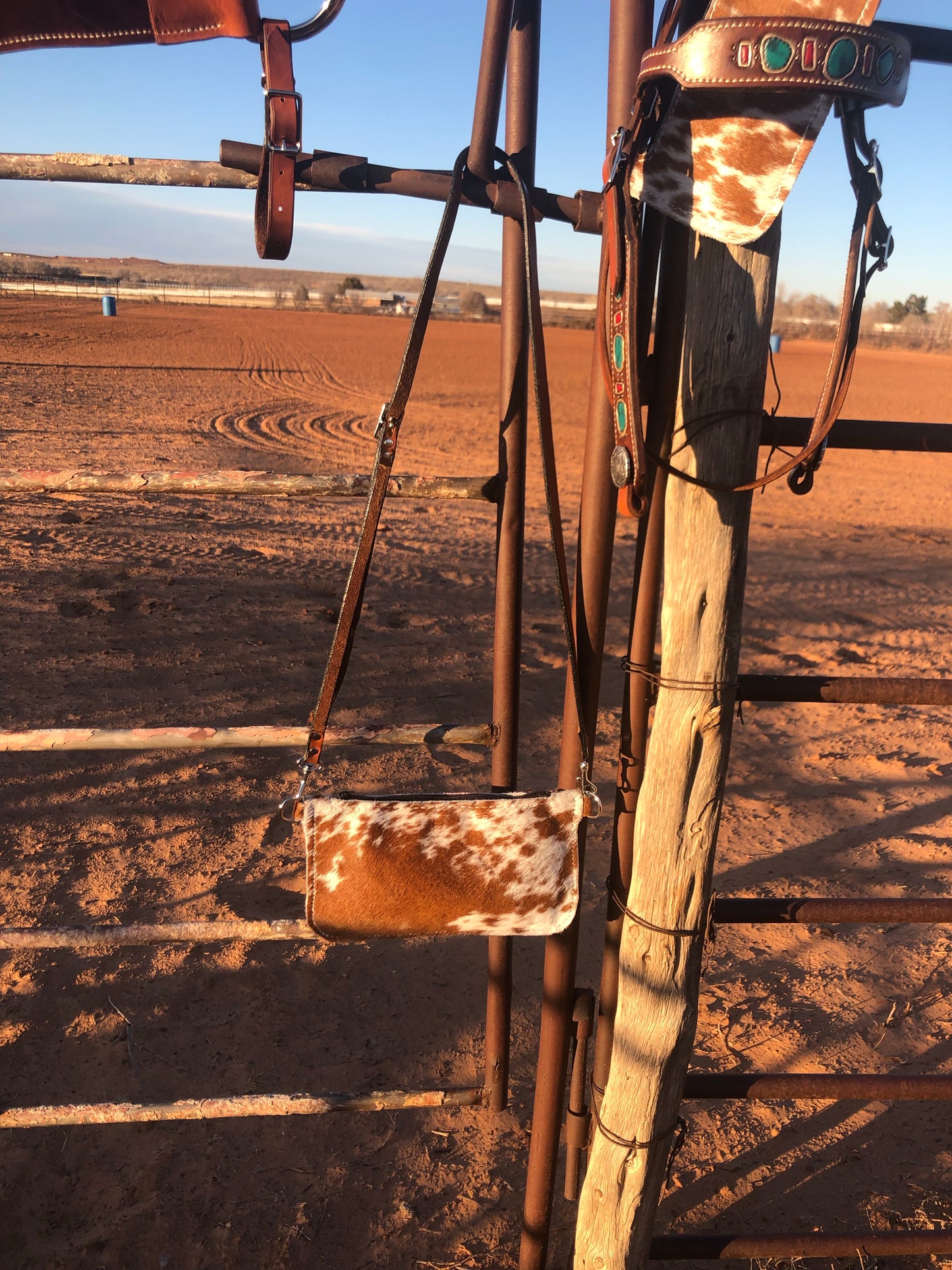 Simple Cowhide Crossbody